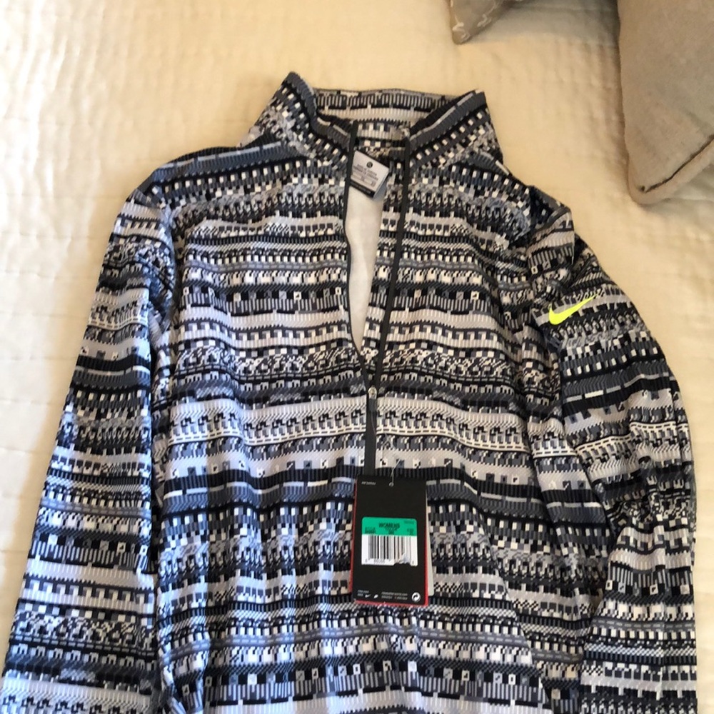 Women’s Nike pullover